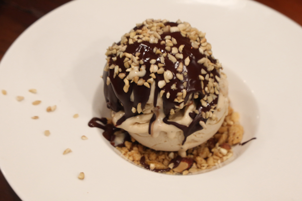 ไจแอนท์โรเชอร์(Giant Rocher)