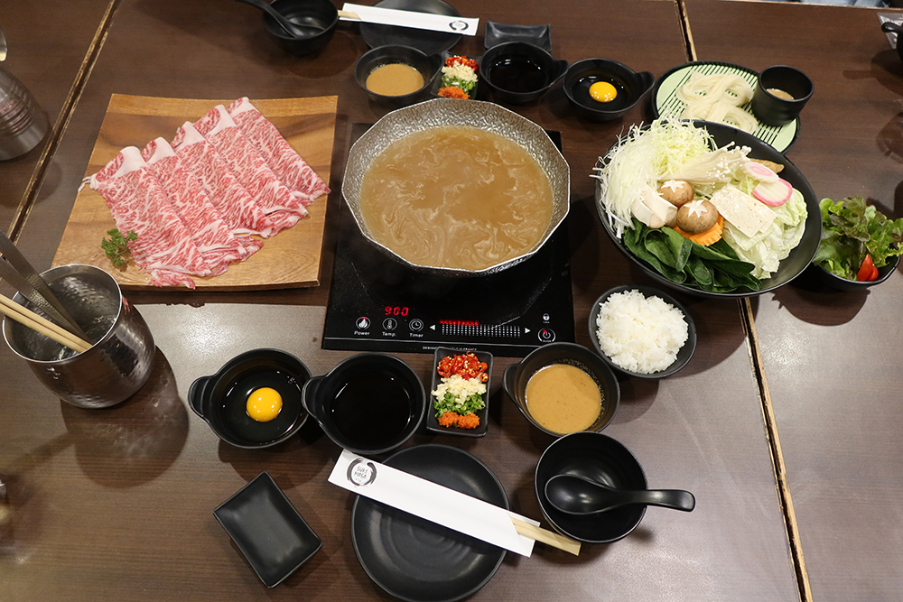 เซ็ตชาบูชาบู เนื้อวากิว A5