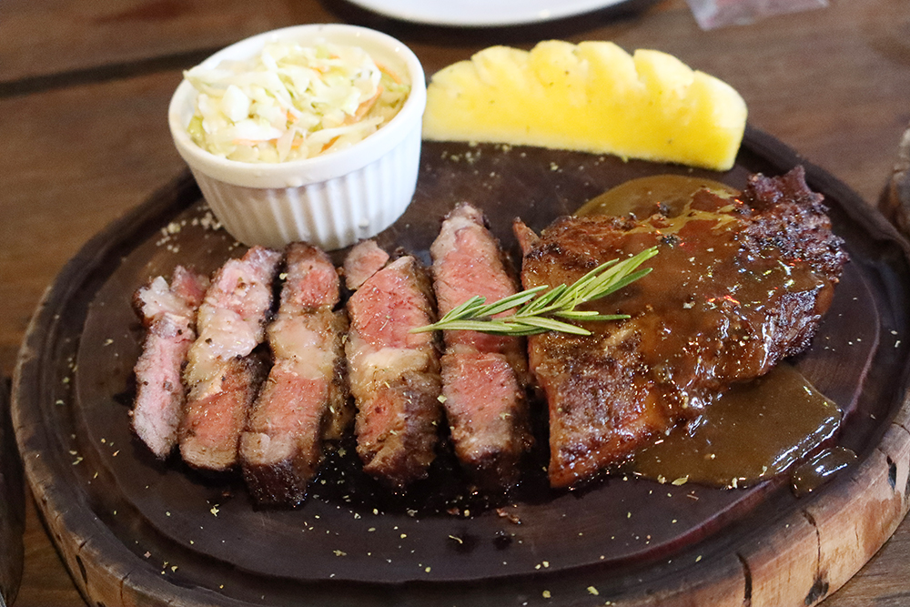 เนื้อริบอายชาโรเล่ส์