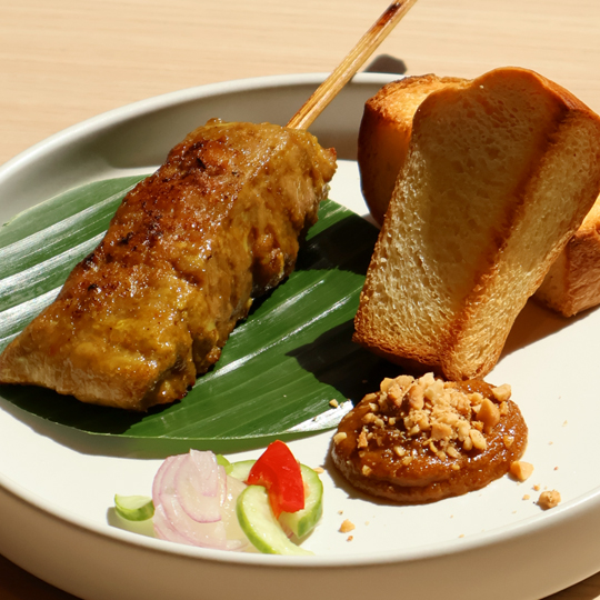 วิธีการหมักเนื้อหมูที่ใช้ในเมนูหมูสะเต๊ะบริยอช (เชฟเป่าเป้ เจสสิก้า หวัง)